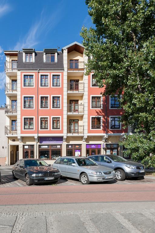 Apartamenty Pod Orlami By Noclegi Renters Swinoujscie Bagian luar foto